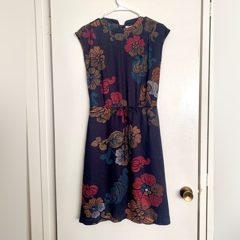 THOUGHT SLEEVELESS  FLORAL DRESS - Picture 2 of 9